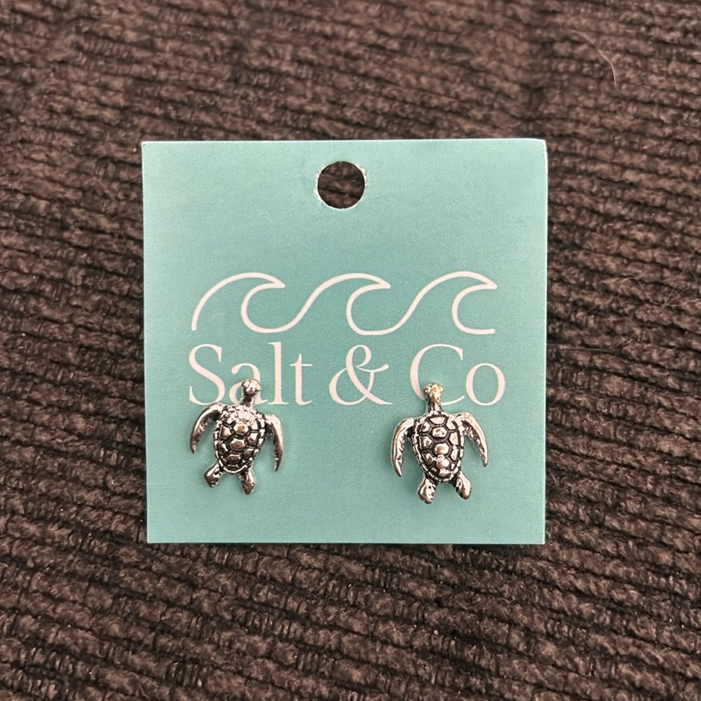 Salt & Co sea turtle earrings